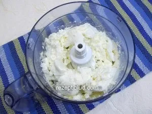Домашня сиркова маса