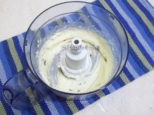 Домашня сиркова маса