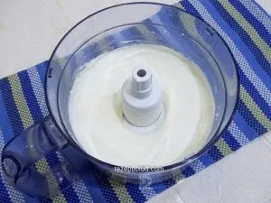Домашня сиркова маса
