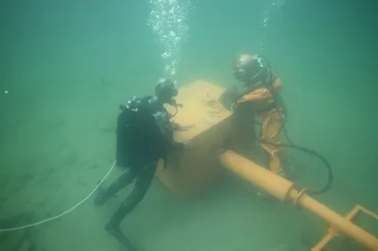 Велосипед для водолаза як навчають підводників росгвардіі на Байкалі (навчають) Велосипед для водолаза як навчають підводників росгвардіі на Байкалі