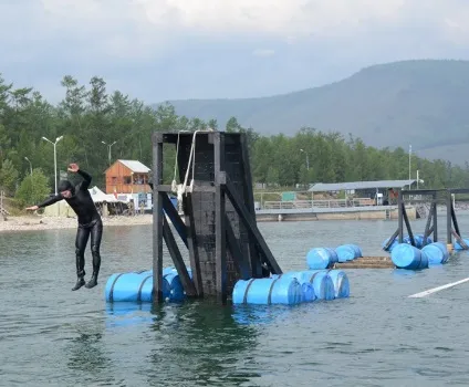 Велосипед для водолаза як навчають підводників росгвардіі на Байкалі (підводників) Велосипед для водолаза як навчають підводників росгвардіі на Байкалі