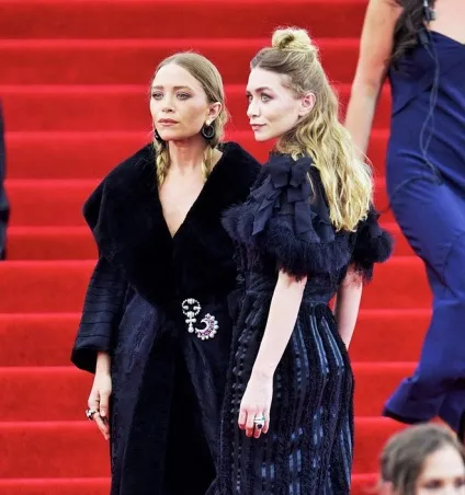 Натхнення дня beauty-образ сестер олсен на met gala 2015 (met gala 2015) Натхнення дня beauty-образ сестер олсен на met gala 2015