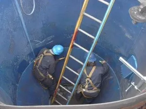 Футерування труб - матеріали і способи захисного облицювання трубопроводів відео (способи) Футерування труб - матеріали і способи захисного облицювання трубопроводів відео