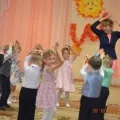 Виставка малюнків «мої улюблені бабуся і дідусь»