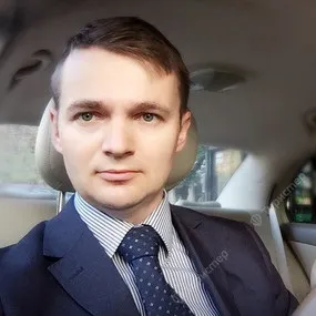 В готелі міні бар має на увазі холодильник чи можна там зберігати свої продукти дякую (продукти) В готелі міні бар має на увазі холодильник чи можна там зберігати свої продукти дякую
