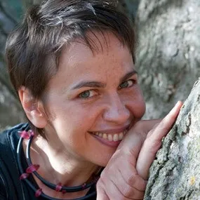 В готелі міні бар має на увазі холодильник чи можна там зберігати свої продукти дякую (холодильник) В готелі міні бар має на увазі холодильник чи можна там зберігати свої продукти дякую
