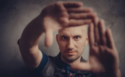 Як чоловікам позувати на камеру прості правила (камеру) Як чоловікам позувати на камеру прості правила