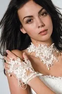 Як носити весільні рукавички (весільні) Як носити весільні рукавички