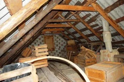 Як відрізнити поняття - мансарда - і - горище, ск «стройудача» (стін повинна перевищувати) Як відрізнити поняття - мансарда - і - горище, ск «стройудача»