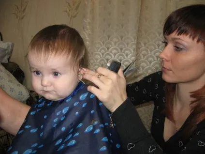 Як підстригти малюка за допомогою машинки або ножиць - вдома чи в перукарні (машинки) Як підстригти малюка за допомогою машинки або ножиць - вдома чи в перукарні