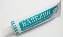 Як правильно виводити солі з суглобів, щоб їх вилікувати (лікування відкладення солей в суглобах і їх виведення народна медицина мед капуста гонартроз колінного суглоба подагра кропива настоянка відвар хрускіт в суглобах) Як правильно виводити солі з суглобів, щоб їх вилікувати