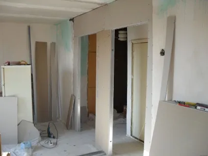 Як правильно розрахувати гіпсокартон (товщина перегородки з гіпсокартону профіль розміри скільки коштує вартість 1 м2 розрахунок матеріалів калькулятор) Як правильно розрахувати гіпсокартон