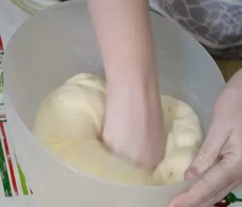 Як приготувати пиріг з фаршем і картоплею - рецепт з фото (картоплею) Як приготувати пиріг з фаршем і картоплею - рецепт з фото