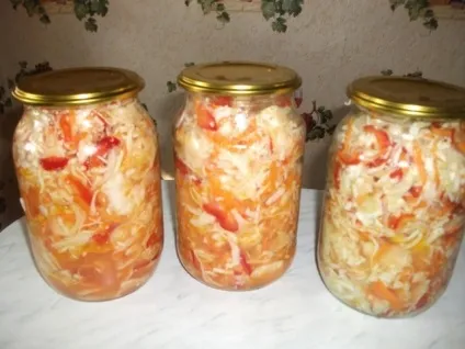 Як приготувати салат осінній на зиму для всієї родини (осінній) Як приготувати салат осінній на зиму для всієї родини
