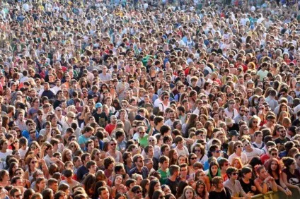 Як проявляє себе людина в групі спілкування людини в групі (проявляє) Як проявляє себе людина в групі спілкування людини в групі