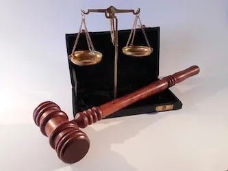 Стягнення судових витрат з відповідача після винесення рішення (винесення) Стягнення судових витрат з відповідача після винесення рішення