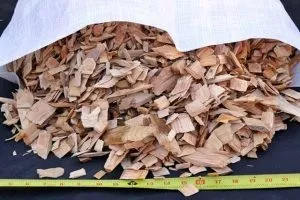 Як зробити кращу тріску для копчення риби і м'яса своїми руками