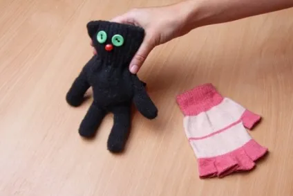 Як зробити кота з рукавички - як зробити кота з - hand-made (іграшка) Як зробити кота з рукавички - як зробити кота з - hand-made