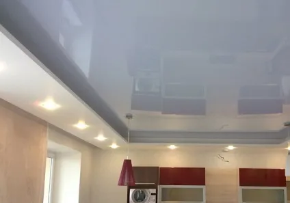 Як зробити глянцева стеля