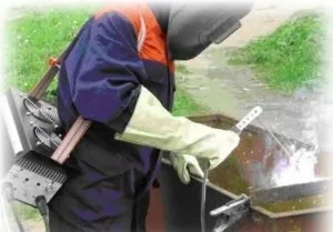 Як зробити саморобний побутовий зварювальний апарат недоліки і переваги саморобною (апарат) Як зробити саморобний побутовий зварювальний апарат недоліки і переваги саморобною