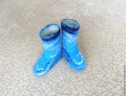 Як зваляти валянки для ляльки - ярмарок майстрів - ручна робота, handmade (валянки) Як зваляти валянки для ляльки - ярмарок майстрів - ручна робота, handmade