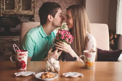 Як закохати в себе чоловіка стрільця - як зрозуміти, що він закоханий ознаки, поведінка, чи можна