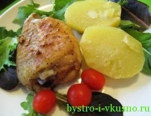 Картопля з куркою в молоці, швидко і смачно
