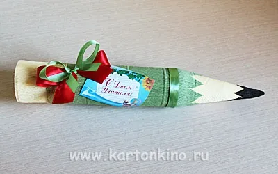 Олівець з цукерок - подарунок-сюрприз на швидку руку