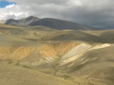 Камінь родохрозит магічні властивості для знака зодіаку, фото (магічні) Камінь родохрозит магічні властивості для знака зодіаку, фото