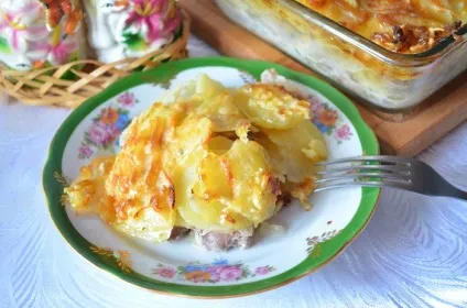 Картопляна запіканка з м'ясом простий рецепт (м'ясом) Картопляна запіканка з м'ясом простий рецепт