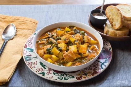 Картопляне рагу з куркою - покроковий рецепт з фото на (приготування їжі) Картопляне рагу з куркою - покроковий рецепт з фото на