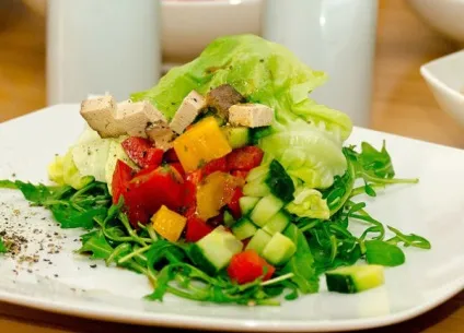 Калорійність салат з ананасами і куркою рецепти з фото (ананасами) Калорійність салат з ананасами і куркою рецепти з фото