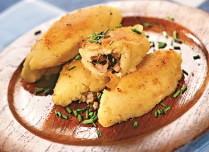 Картопляні котлети - рецепти з фото (кожної сторони картопляні) Картопляні котлети - рецепти з фото