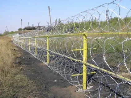 Огорожа з колючого дроту своїми руками відео інструкція (дроту) Огорожа з колючого дроту своїми руками відео інструкція
