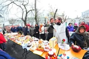 Коли висвітлюють паски і яйця (висвітлюють паски яйця) Коли висвітлюють паски і яйця