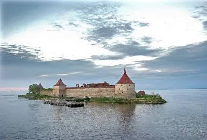 Фортеця горішок Шліссельбург опис, історія, як дістатися (фортеця горішок як дістатися) Фортеця горішок Шліссельбург опис, історія, як дістатися