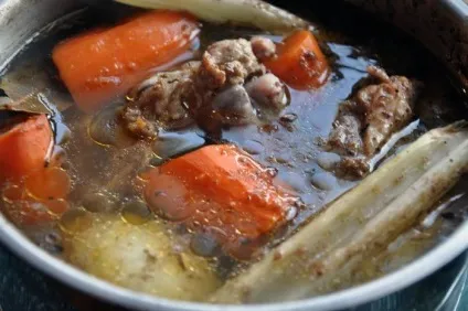 Куряча шкіра, фарширована курячим фаршем - покроковий рецепт з фото на (рецепти з фото) Куряча шкіра, фарширована курячим фаршем - покроковий рецепт з фото на