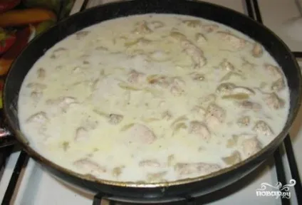 Куряча грудка в часниковому соусі на сковороді - покроковий рецепт з фото на (рецепти з фото) Куряча грудка в часниковому соусі на сковороді - покроковий рецепт з фото на