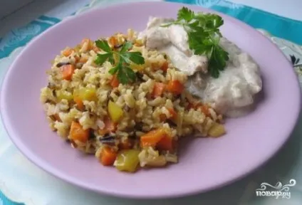 Куряча грудка в часниковому соусі на сковороді - покроковий рецепт з фото на (кухарі) Куряча грудка в часниковому соусі на сковороді - покроковий рецепт з фото на