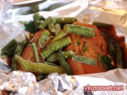 Куряче філе зі стручкової квасолею в фользі, рецепт з фото покроковий (в духовці) Куряче філе зі стручкової квасолею в фользі, рецепт з фото покроковий