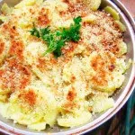Курка з картоплею в духовці з молоком (картоплею) Курка з картоплею в духовці з молоком