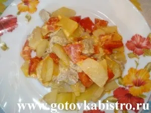 Курка з картоплею в молоці, готуємо швидко і смачно (часник) Курка з картоплею в молоці, готуємо швидко і смачно