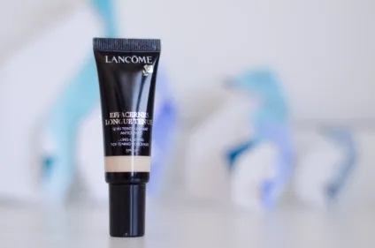 Lancome effacernes longue tenue long-lasting cream concealer spf 30 у відтінку 015 відгуки (spf 30-50) Lancome effacernes longue tenue long-lasting cream concealer spf 30 у відтінку 015 відгуки