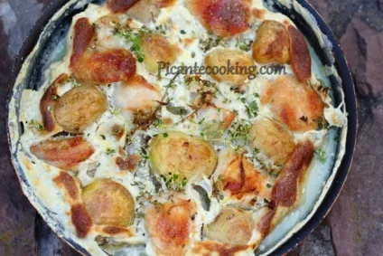 Курка з картоплею в молоці, picantecooking (чебрець) Курка з картоплею в молоці, picantecooking