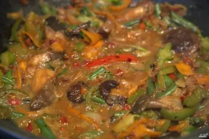 Локшина з овочами - покроковий рецепт з фото на (страви) Локшина з овочами - покроковий рецепт з фото на