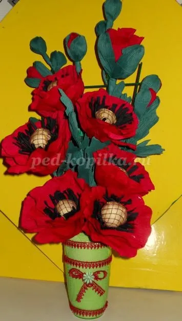 Маки з креповой паперу своїми руками (креповой) Маки з креповой паперу своїми руками