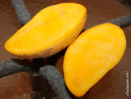 Манго, фрукт
