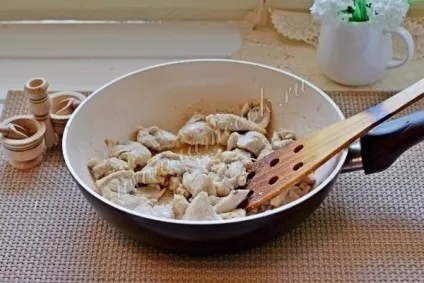 Запіканка з кольорової капусти і курки, таки смачно (курки) Запіканка з кольорової капусти і курки, таки смачно