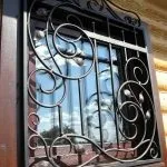 Металеві грати на вікна (23 фото) вибираємо красиві і безпечні