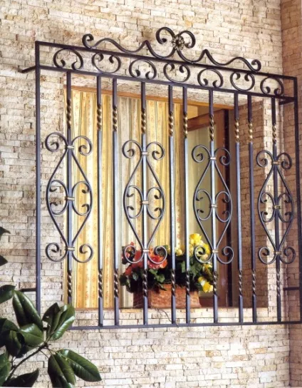Металеві грати на вікна (23 фото) вибираємо красиві і безпечні
